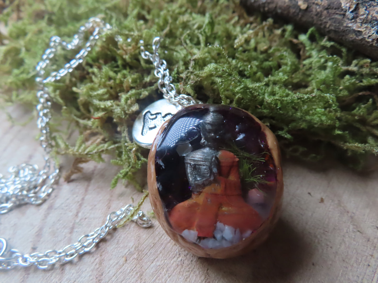 PENDENTIF NOIX (Bouddha)