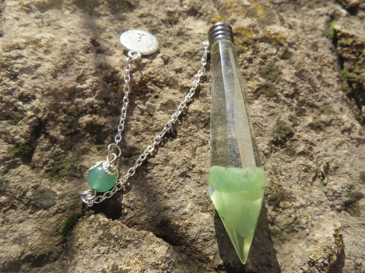 PENDULE DIVINATOIRE