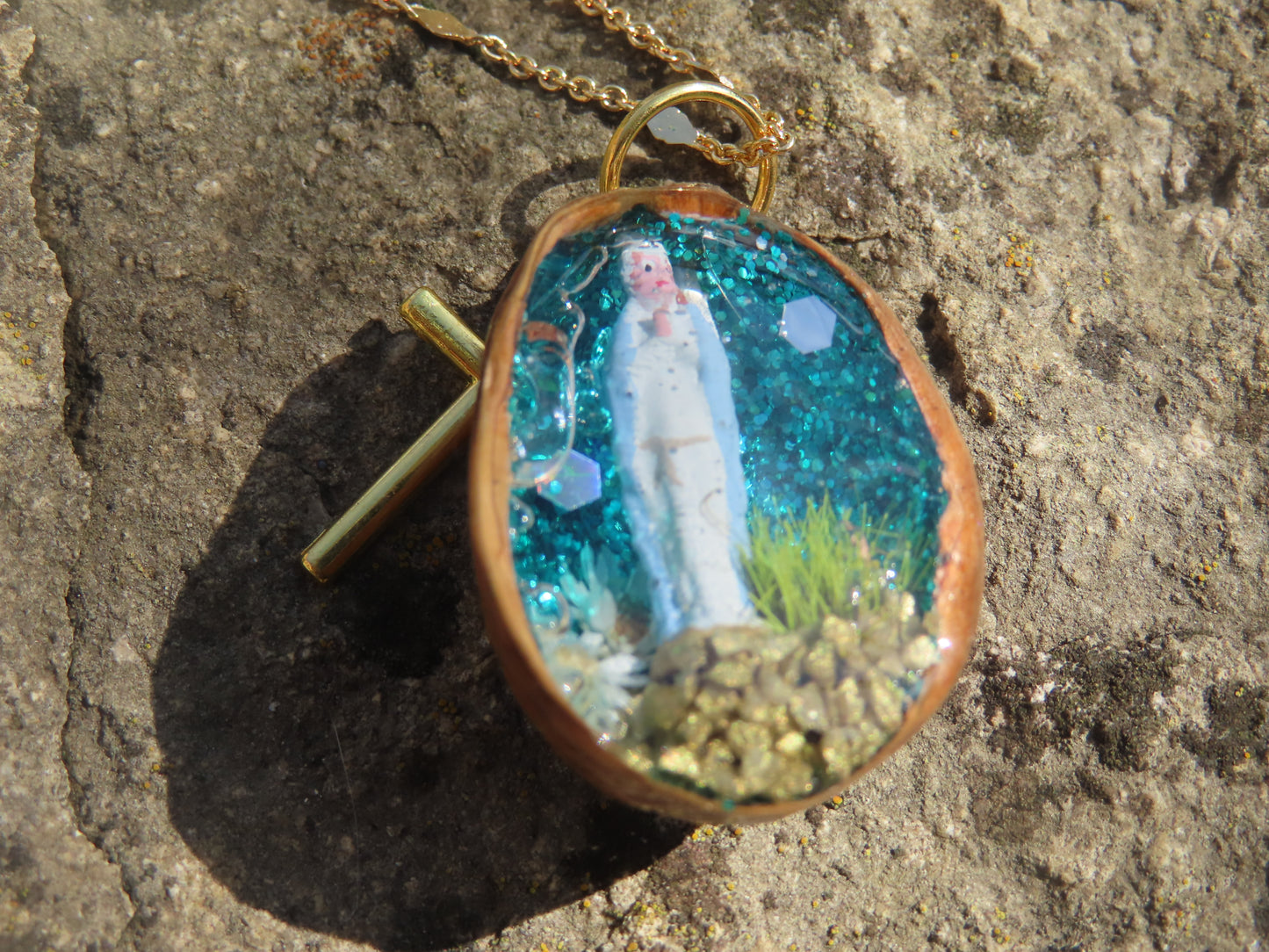 PENDENTIF NOIX (Marie)