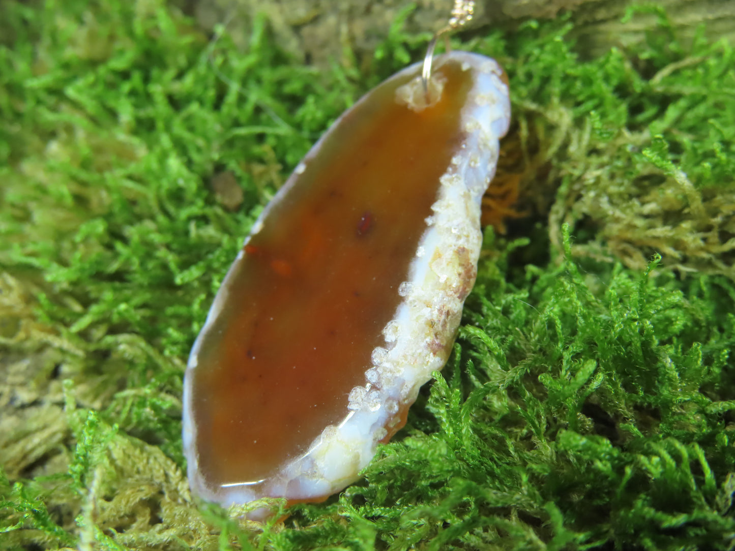COLLIER TRANCHE D’AGATE