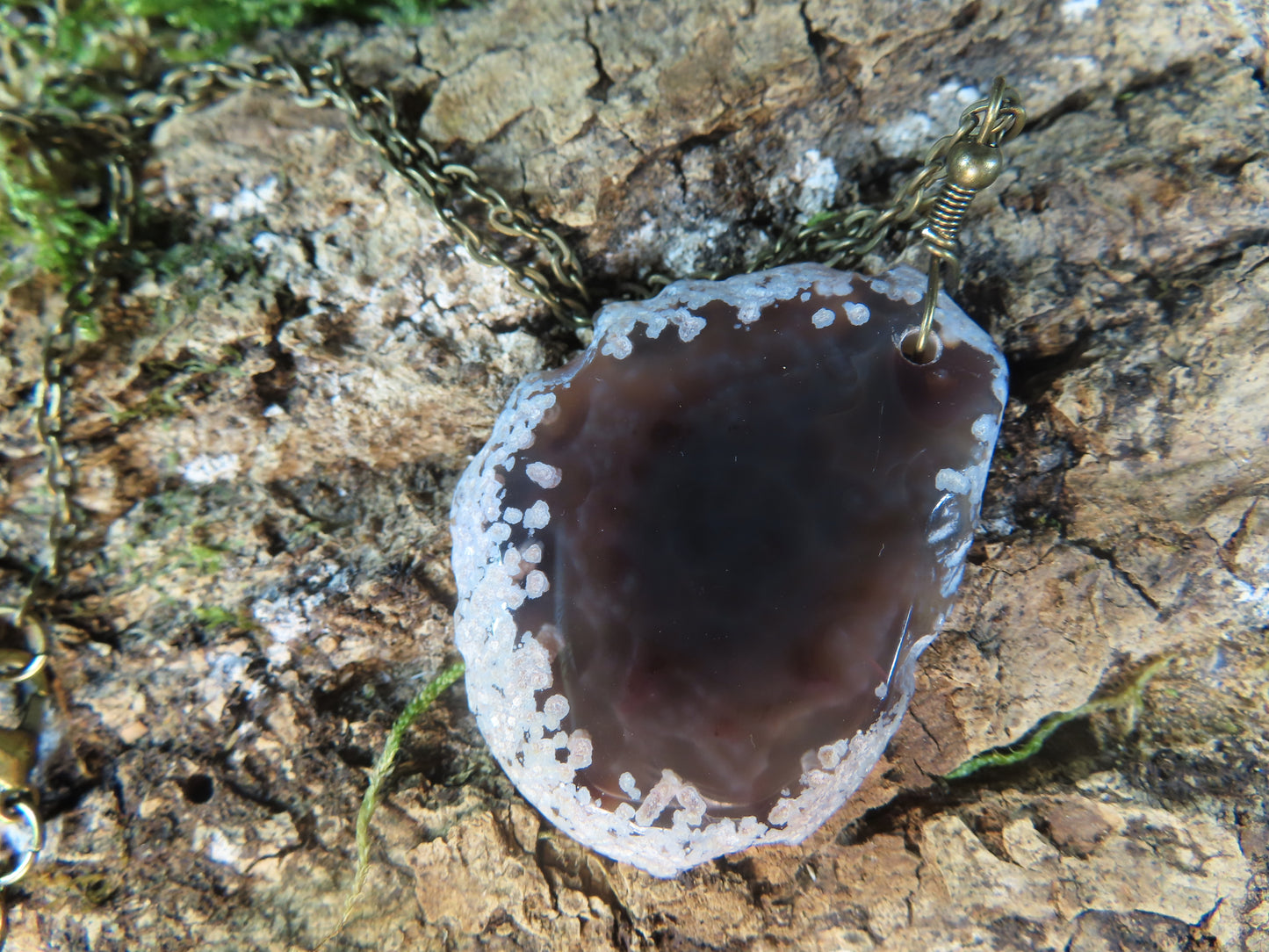 COLLIER TRANCHE D’AGATE