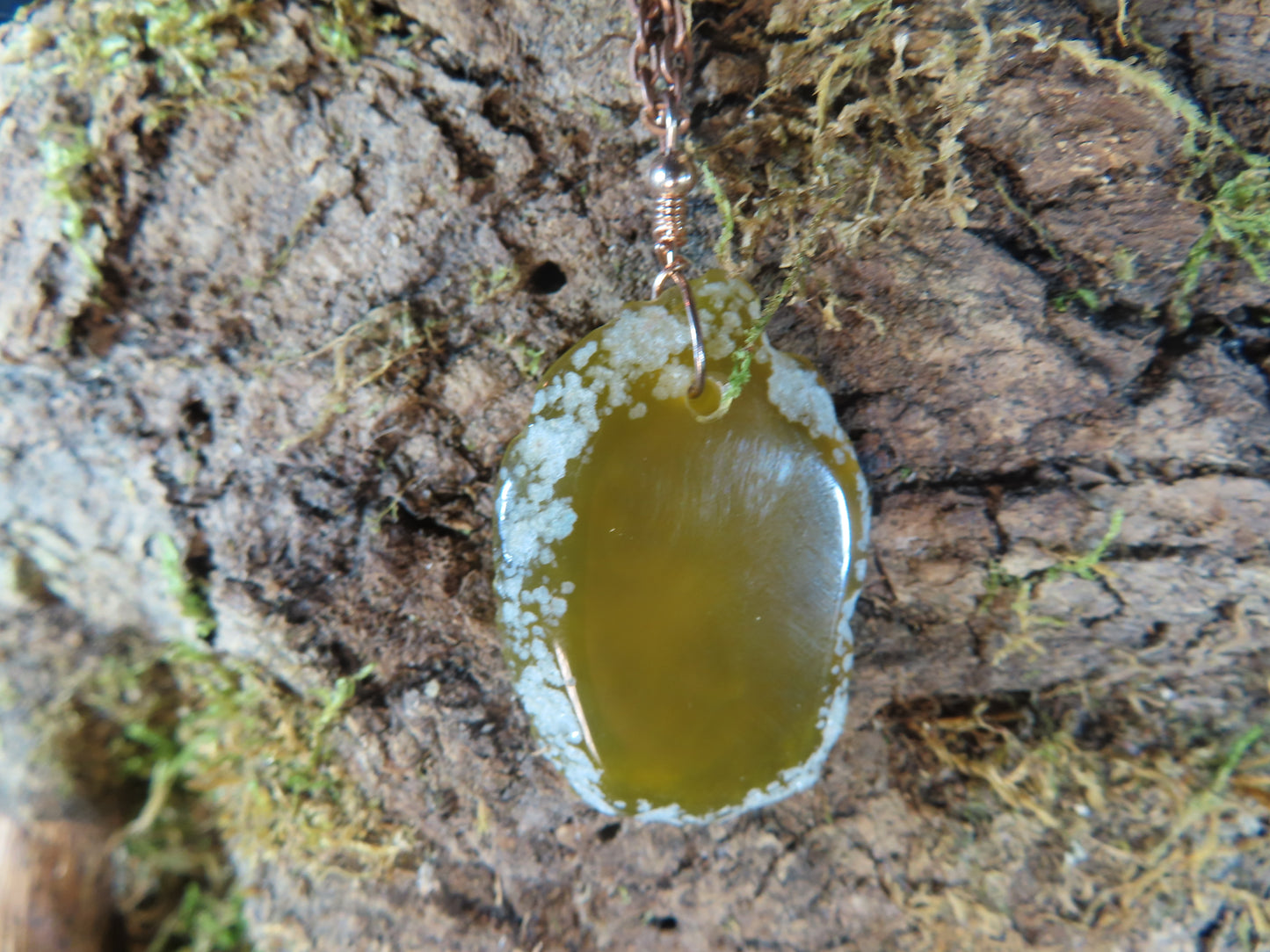 COLLIER TRANCHE D’AGATE