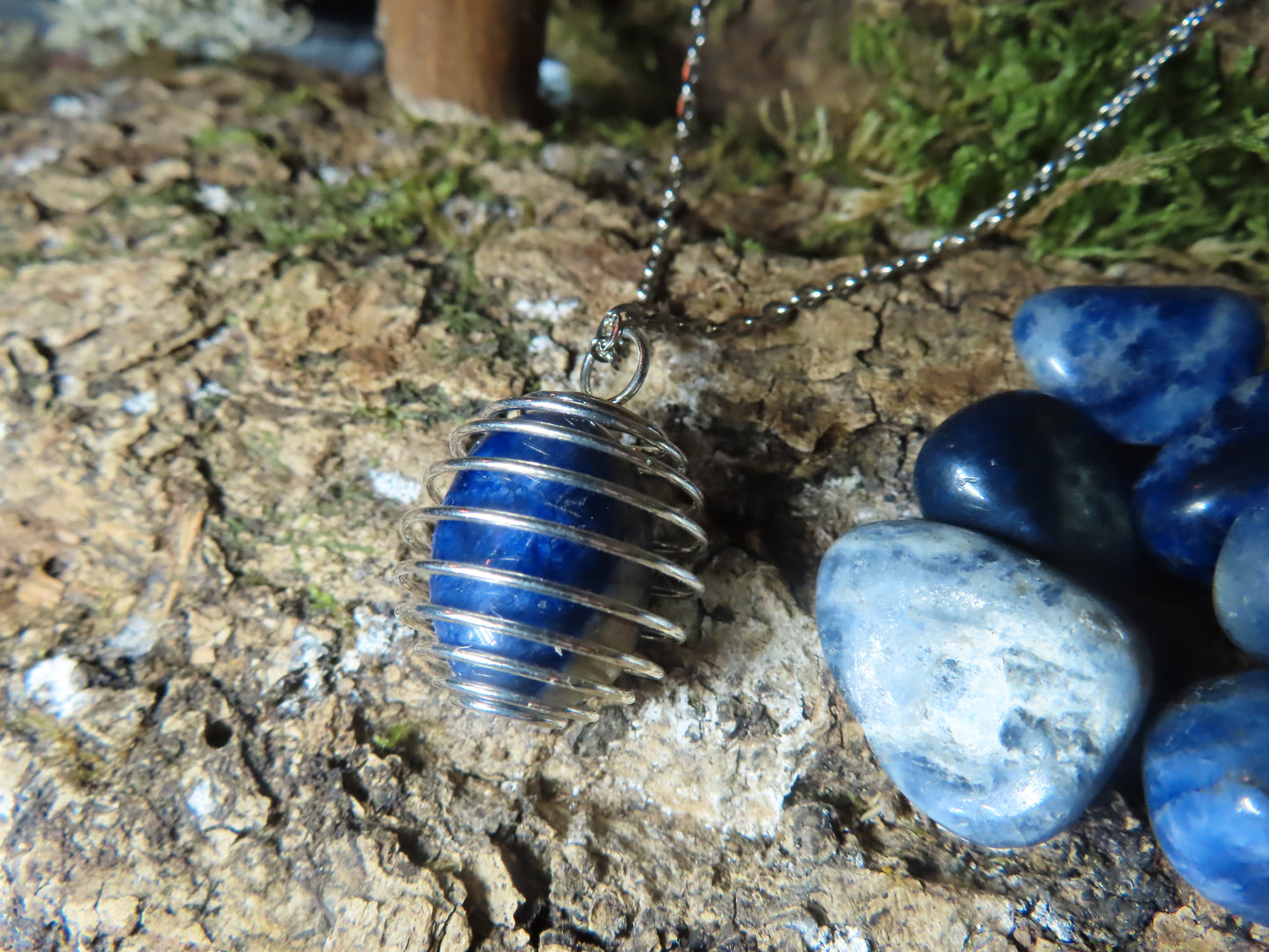 CAGE À PIERRES LAPIS LAZULI