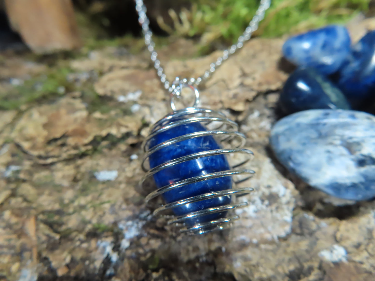 CAGE À PIERRES LAPIS LAZULI