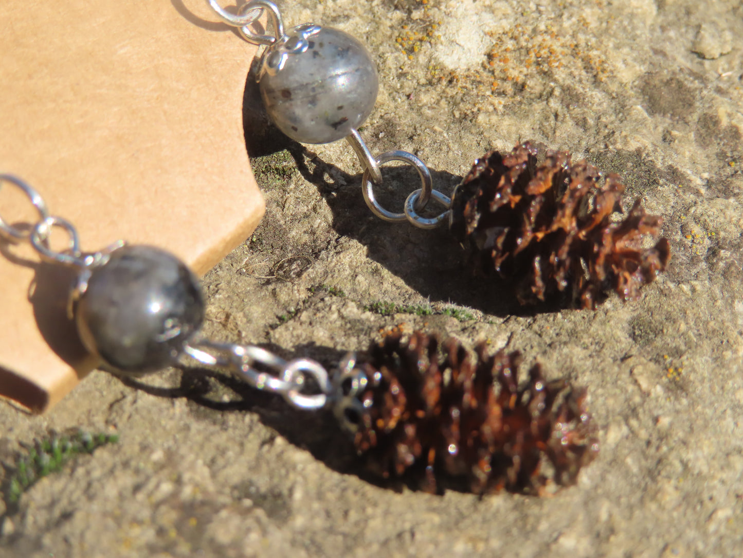 Boucles d'oreilles aulnes & pierres