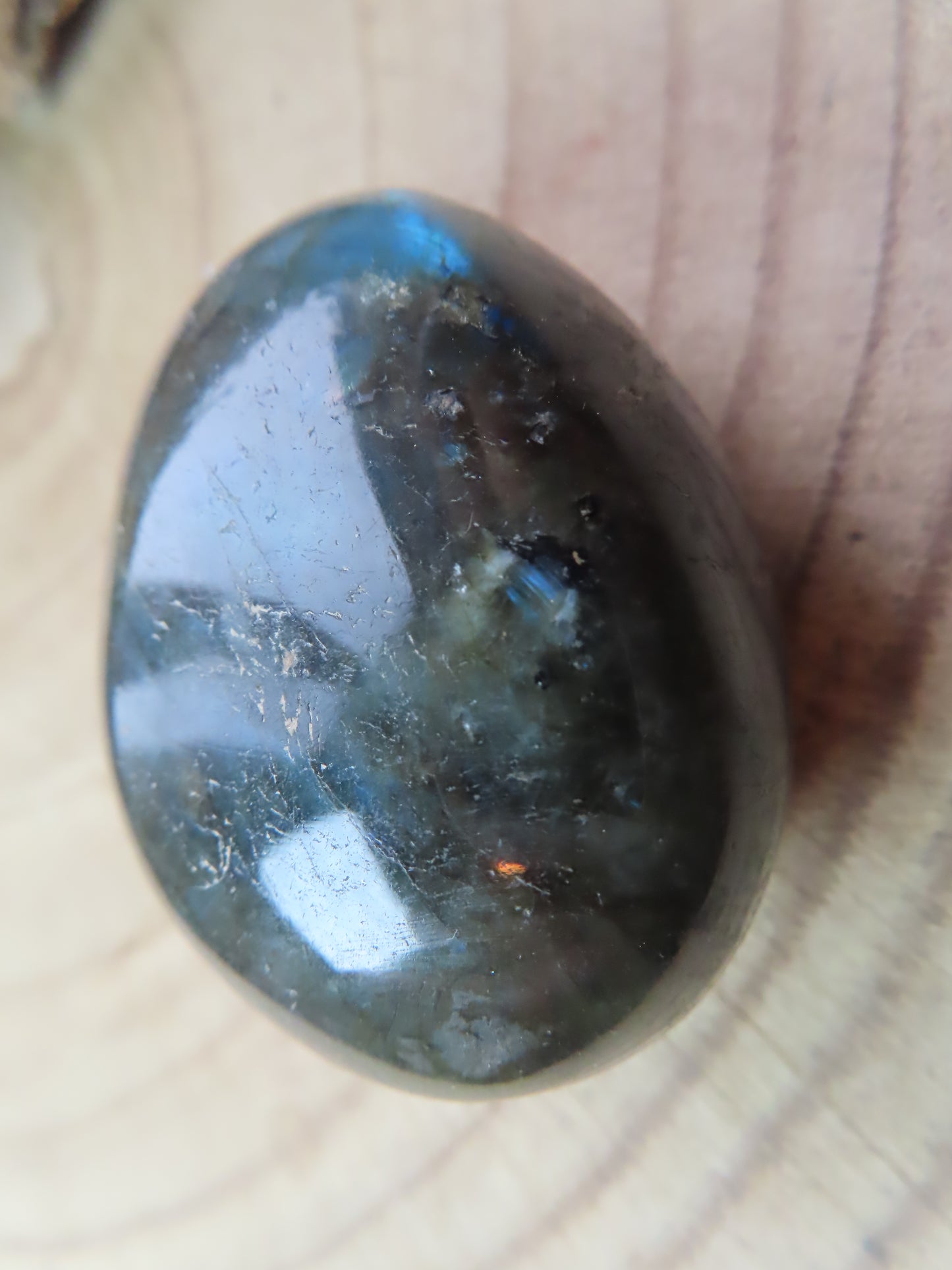 Labradorite roulée