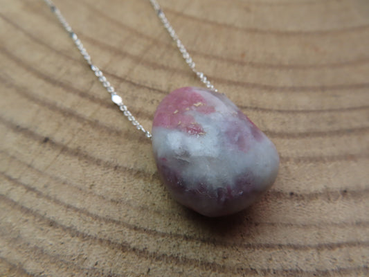 Pendentif en Lépidolite