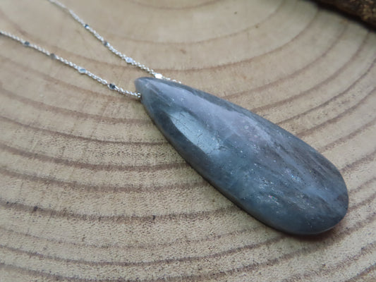 Pendentif en Labradorite grise