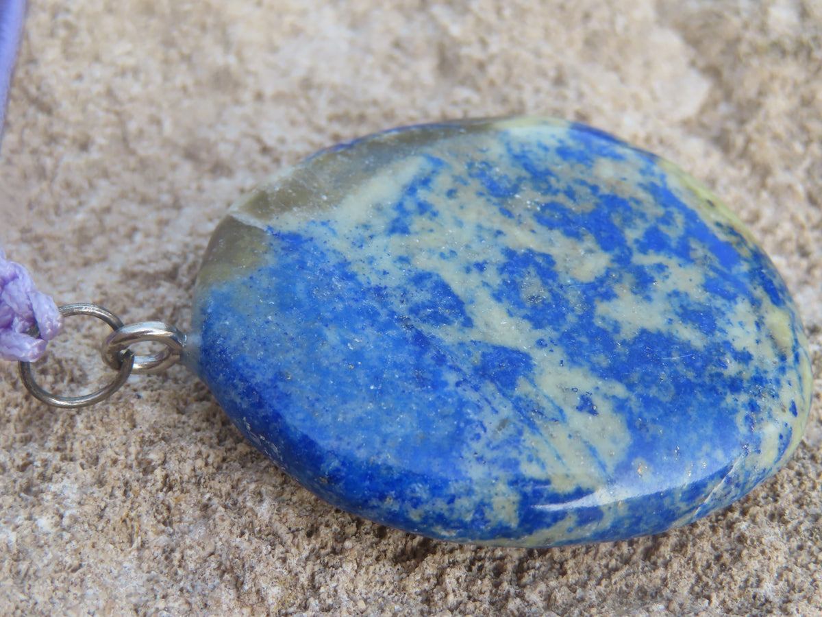 Collier pendentif en Lapis-Lazuli – Pierre naturelle
