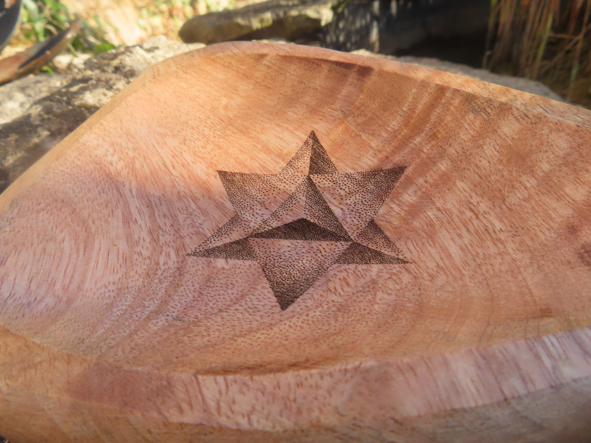 Coupelle Merkaba en bois de manguier – Protection, élévation spirituelle et géométrie sacrée